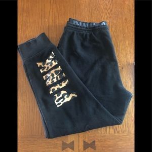 VS sweats/joggers